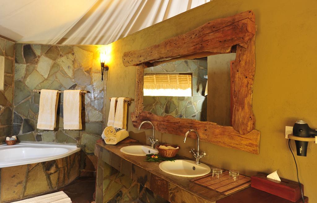 Severin Safari Camp Tsavo West National Park Chambre photo
